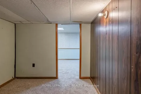 10 Ridgeview Avenue St. Catharines ON L2M 6B3