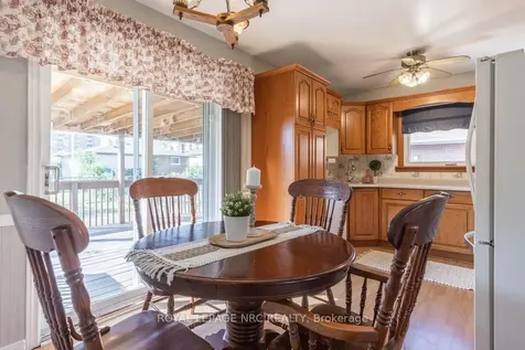 10 Ridgeview Avenue St. Catharines ON L2M 6B3