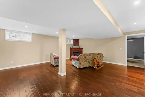 75 Barker Drive Kingston ON K7K 6X6