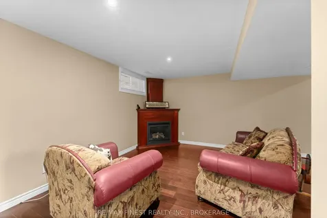 75 Barker Drive Kingston ON K7K 6X6