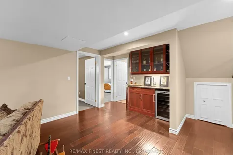 75 Barker Drive Kingston ON K7K 6X6