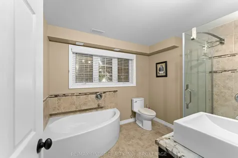 75 Barker Drive Kingston ON K7K 6X6