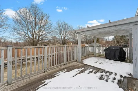 75 Barker Drive Kingston ON K7K 6X6