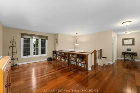 75 Barker Drive Kingston ON K7K 6X6