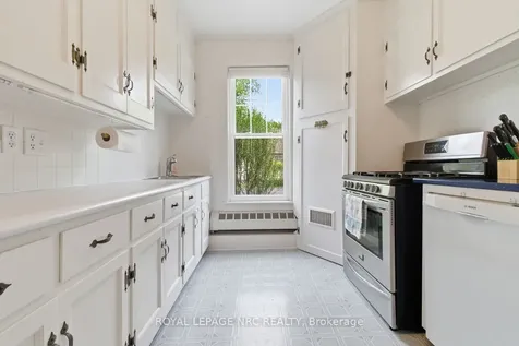 788 Edgemere Road Fort Erie ON L2A 1A6