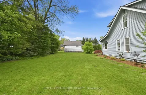 788 Edgemere Road Fort Erie ON L2A 1A6