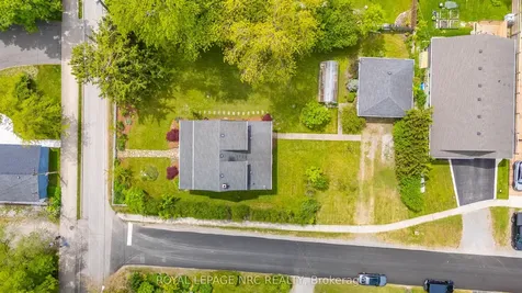 788 Edgemere Road Fort Erie ON L2A 1A6