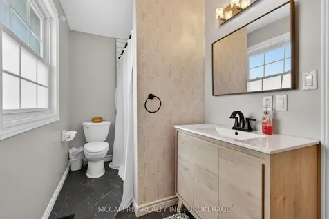596 Whistler Terrace Kingston ON K7M 8K4