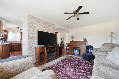 20 Ferry Street Quinte West ON K8V 1S2