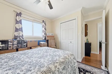 20 Ferry Street Quinte West ON K8V 1S2