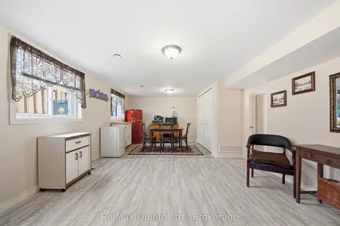 20 Ferry Street Quinte West ON K8V 1S2