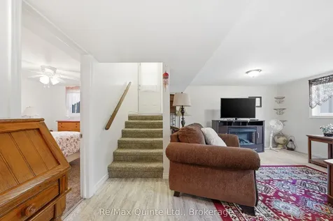 20 Ferry Street Quinte West ON K8V 1S2