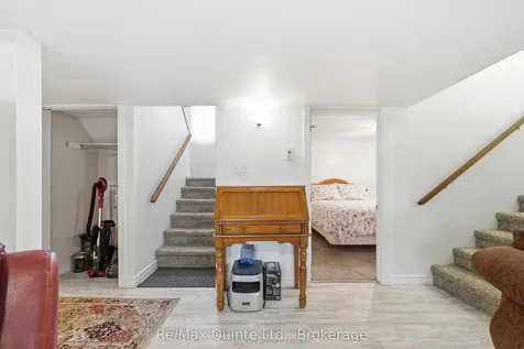 20 Ferry Street Quinte West ON K8V 1S2