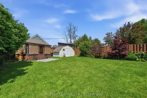 20 Ferry Street Quinte West ON K8V 1S2