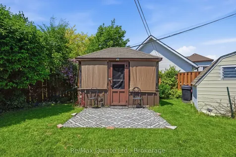 20 Ferry Street Quinte West ON K8V 1S2