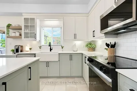 397 Parkvale Drive Kitchener ON N2R 1Y2