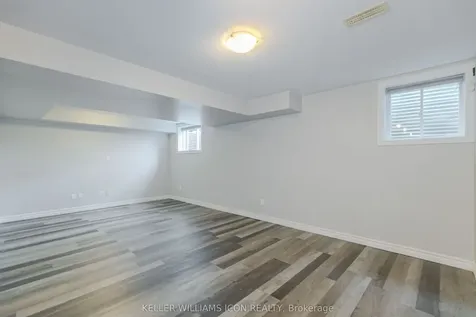 905 Whiteford Way Kanata ON K2M 0C9