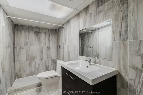 905 Whiteford Way Kanata ON K2M 0C9