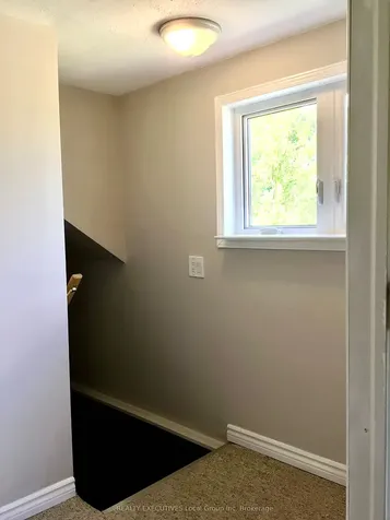 977 Brookes Street North Bay ON P1B 2N7
