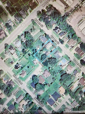 30 Queen Street Strathroy-caradoc ON N7G 2H7