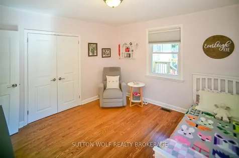 251 Front Street E Strathroy-caradoc ON N7G 1Z2