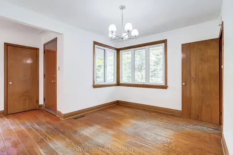 99 Sunning Hill Avenue Hamilton ON L8T 1C1