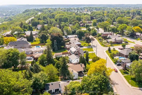 99 Sunning Hill Avenue Hamilton ON L8T 1C1