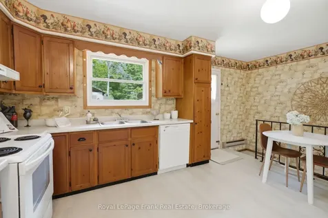 543 Bel Twp Con 8 N/a Havelock-belmont-methuen ON K0L 1Z0