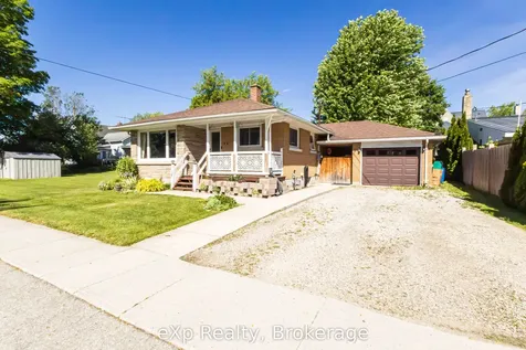 64 Raglan Street W Minto ON N0G 1Z0