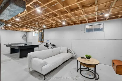 861 Mona Drive Kingston ON K7P 1S3