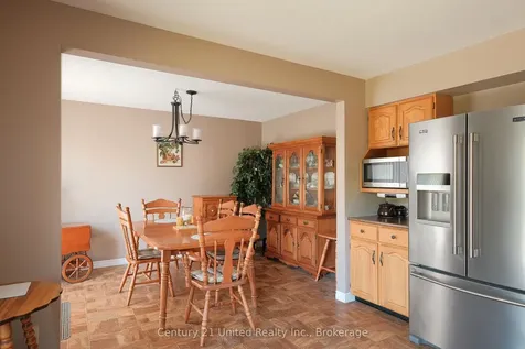 2606 Foxmeadow Road Peterborough ON K9L 1X3