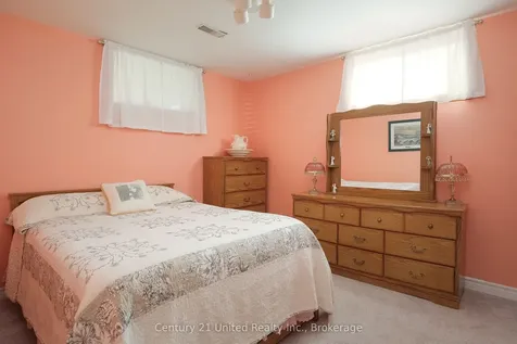 2606 Foxmeadow Road Peterborough ON K9L 1X3