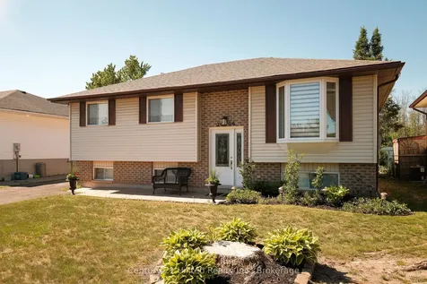 2606 Foxmeadow Road Peterborough ON K9L 1X3