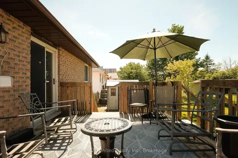2606 Foxmeadow Road Peterborough ON K9L 1X3