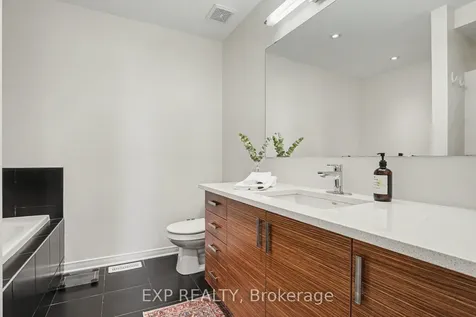 103 Westphalian Avenue Kanata ON K2V 0A3