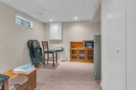 233 Diefenbaker Drive Woodstock ON N4S 8K1