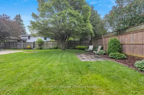 233 Diefenbaker Drive Woodstock ON N4S 8K1