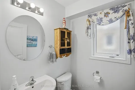6346 Shapton Crescent Niagara Falls ON L2H 0L9