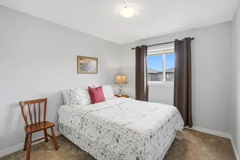 6346 Shapton Crescent Niagara Falls ON L2H 0L9