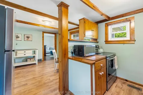 18 College Street Pelham ON L0S 1E0