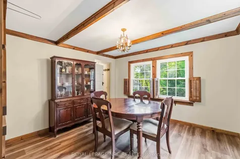18 College Street Pelham ON L0S 1E0