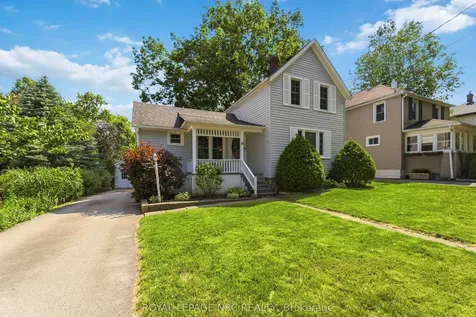 18 College Street Pelham ON L0S 1E0