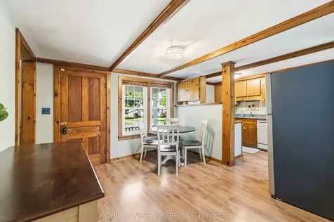 18 College Street Pelham ON L0S 1E0