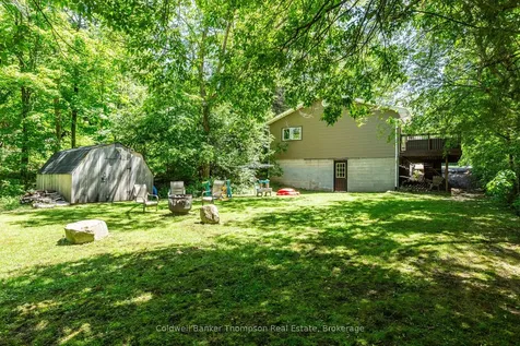 6 Johanna Street Huntsville ON P1H 1V5