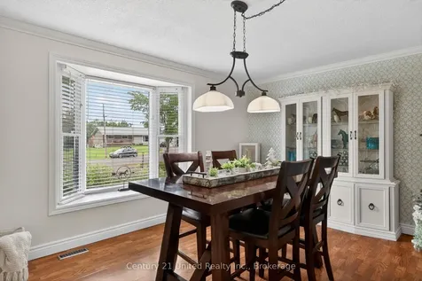 12 Emily Court Kawartha Lakes ON K0L 2W0