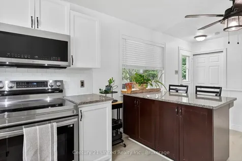 12 Emily Court Kawartha Lakes ON K0L 2W0
