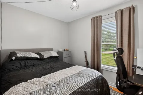 12 Emily Court Kawartha Lakes ON K0L 2W0