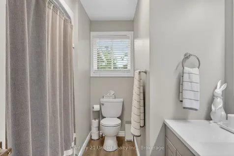 12 Emily Court Kawartha Lakes ON K0L 2W0