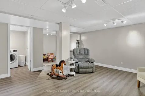 12 Emily Court Kawartha Lakes ON K0L 2W0