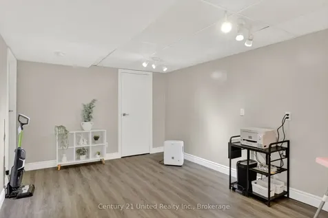 12 Emily Court Kawartha Lakes ON K0L 2W0